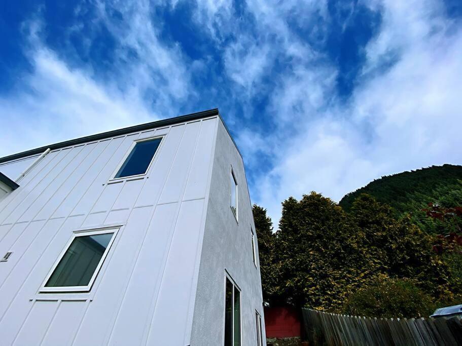 Apartamento Hideaway Rima - In The Cbd Queenstown Exterior foto